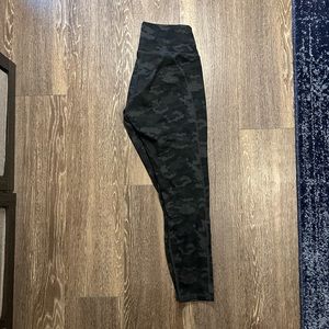Fabletics Power Hold Leggings, Gray Camo, Small (fits almost like M)